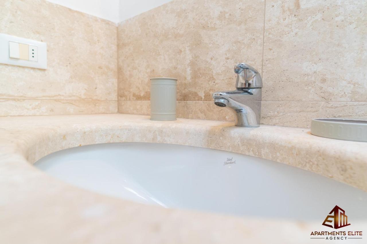 Porto Rotondo Central House Bagian luar foto
