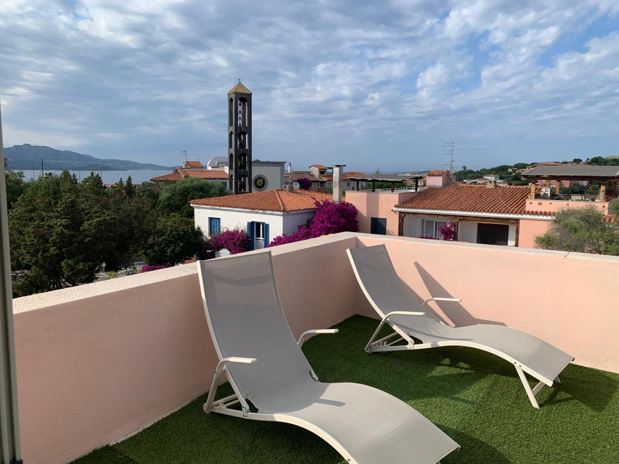 Porto Rotondo Central House Bagian luar foto